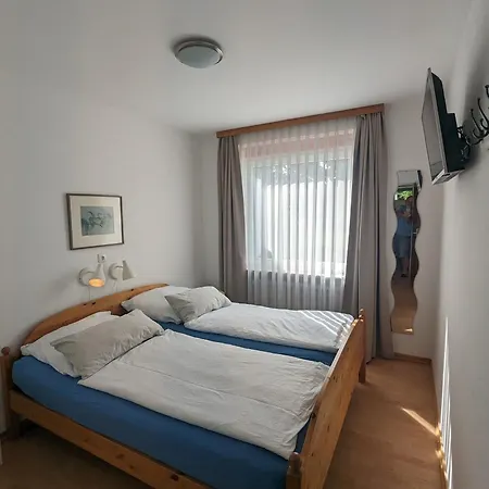 Haus Raketin *